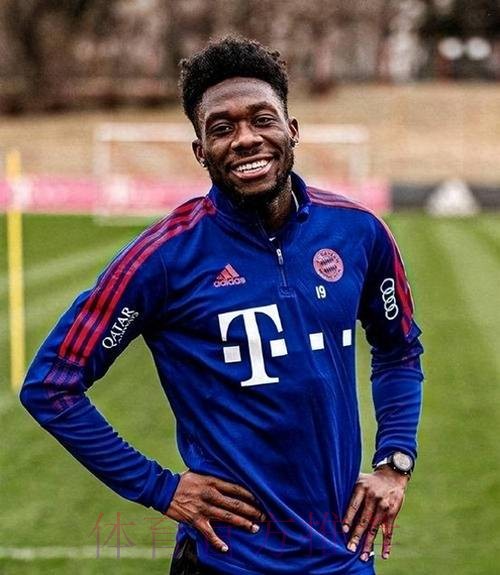 阿方索-戴维斯即将与拜仁续约 皇马已经放弃引进 阿方索-戴维斯即将与拜仁续约 皇马已经放弃引进